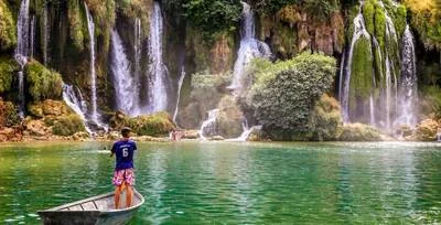 Private Tour ab Sarajevo: Ganztagestour zum Kravicer Wasserfall